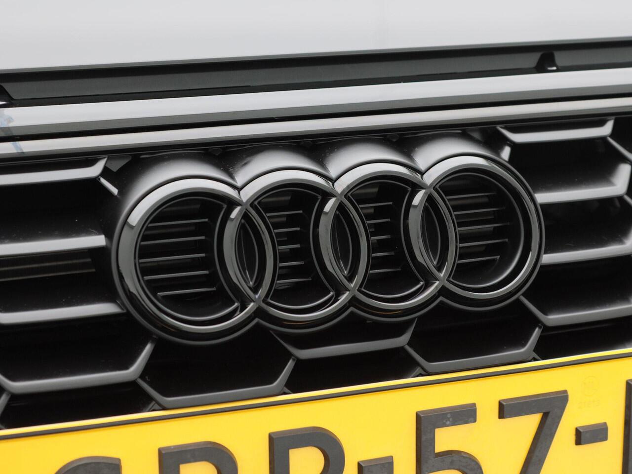 Audi A3 Limousine 30 TFSi Automaat S-Line Automaat | Zwart Optiek | LED | Keyless | Navigatiesysteem | CarPlay | Digitaal Dashboard | Adaptive Cruise | 18 Inch | 11.292 Km!!