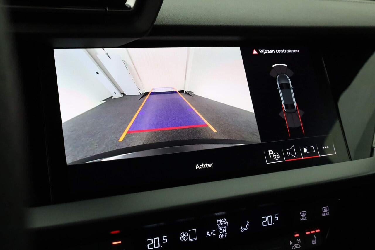 Audi A3 Limousine 30 TFSI 116 PK S edition Audi A3 Limousine 30 TFSI 116PK S-tronic S Edition | Camera | LED | Park assist | Stoelverwarming | 17 inch