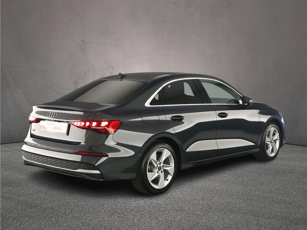 Audi A3 Limousine 30 TFSI advanced edition | Achteruitrijcamera | Audi sound | Full-led | MMI plus |