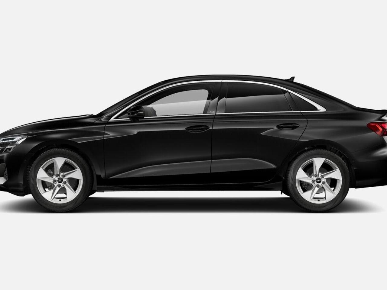 Audi A3 Limousine 30 TFSI Advanced edition 116 PK · Assis.pak Driving+Parking plus · Privacyglas · 3-spaaks sport mf+ afgevl padd