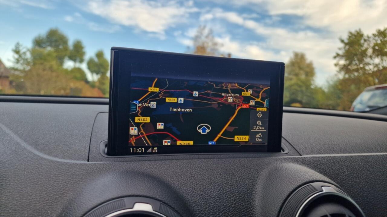 Audi A3 SPORTBACK 1.0 TFSI Sport Edition, 19 Inch. Lichtmetalen velgen, NL auto!