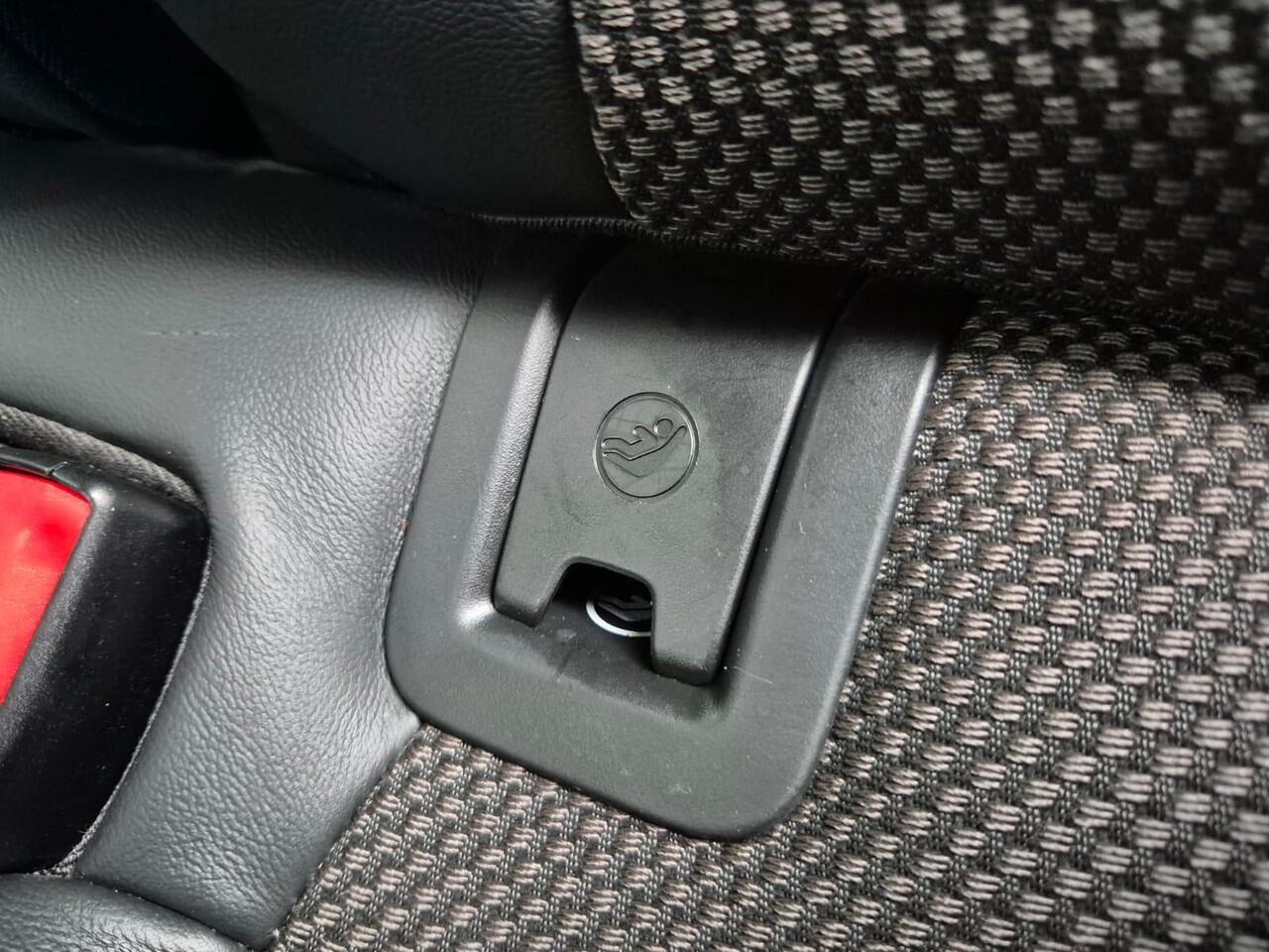 Audi A3 SPORTBACK 1.4 e-tron Lease Edition S Edition | Digitaal | Xenon LED | 18'' | Stoelverw. | Navi