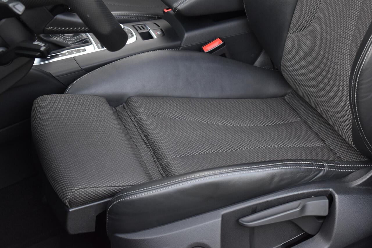 Audi A3 SPORTBACK 2.0 TFSI quattro S Line Pano Virtual Lane ACC B&O Trekhaak