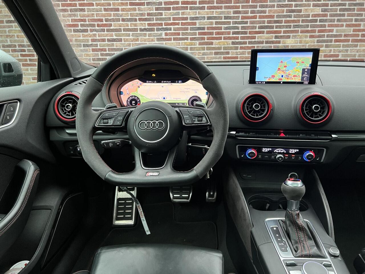 Audi A3 SPORTBACK 2.5 TFSI RS 3 quattro Panorama Virtual RS stoelen Stage 2