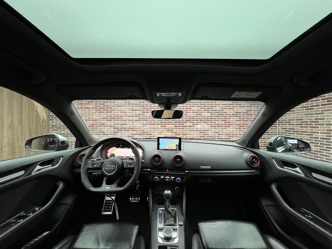 Audi A3 SPORTBACK 2.5 TFSI RS 3 quattro Panorama Virtual RS stoelen Stage 2
