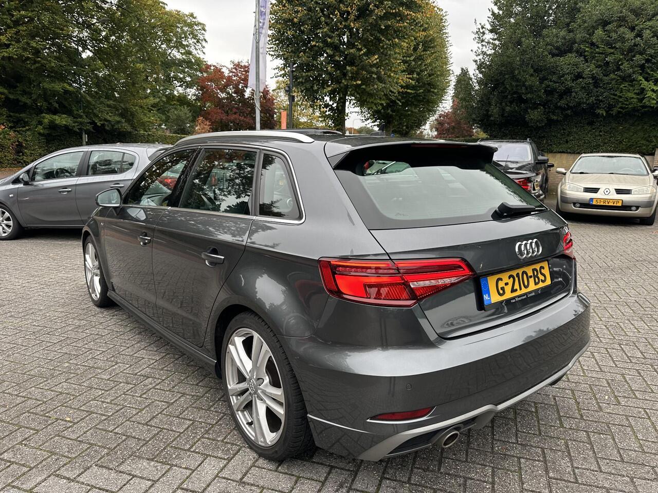 Audi A3 SPORTBACK 30 TFSI S-Tronic 3xS-Line Sport S Line Edition VirtualDash|CarPlay|Stoelverwarming