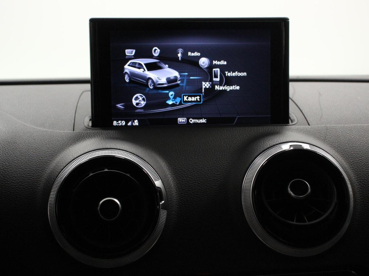 Audi A3 SPORTBACK 1.5 TFSI CNG Automaat S-Line | Navigatie | Parkeersensoren achter | Cruise Control | Stoelverwarming | 18"Lichtmetalen velgen | Ledverlichting | Climate Control