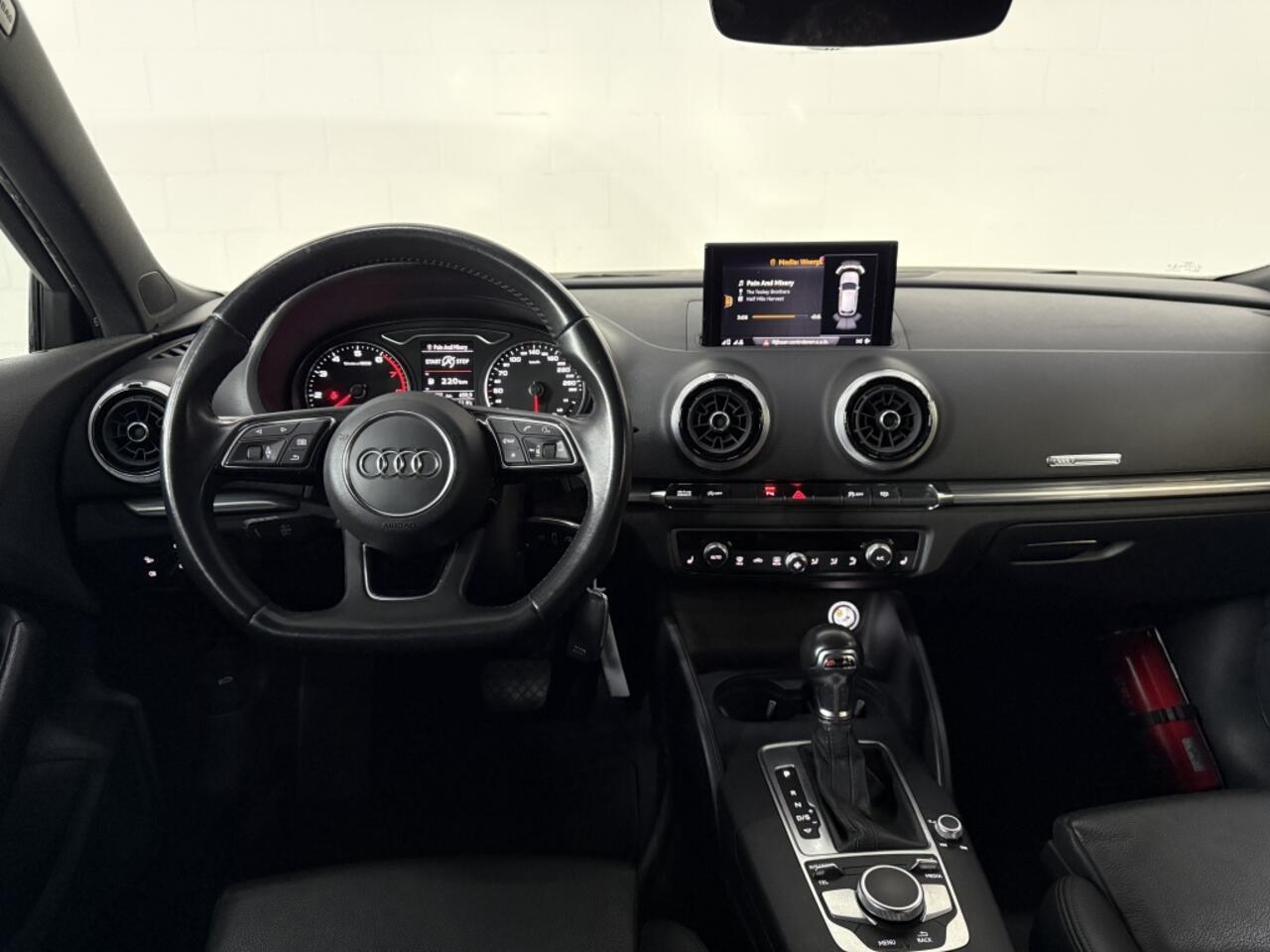 Audi A3 SPORTBACK 30 TFSI De.PL.+ *Stoelverwarming*Leder*Automaat*