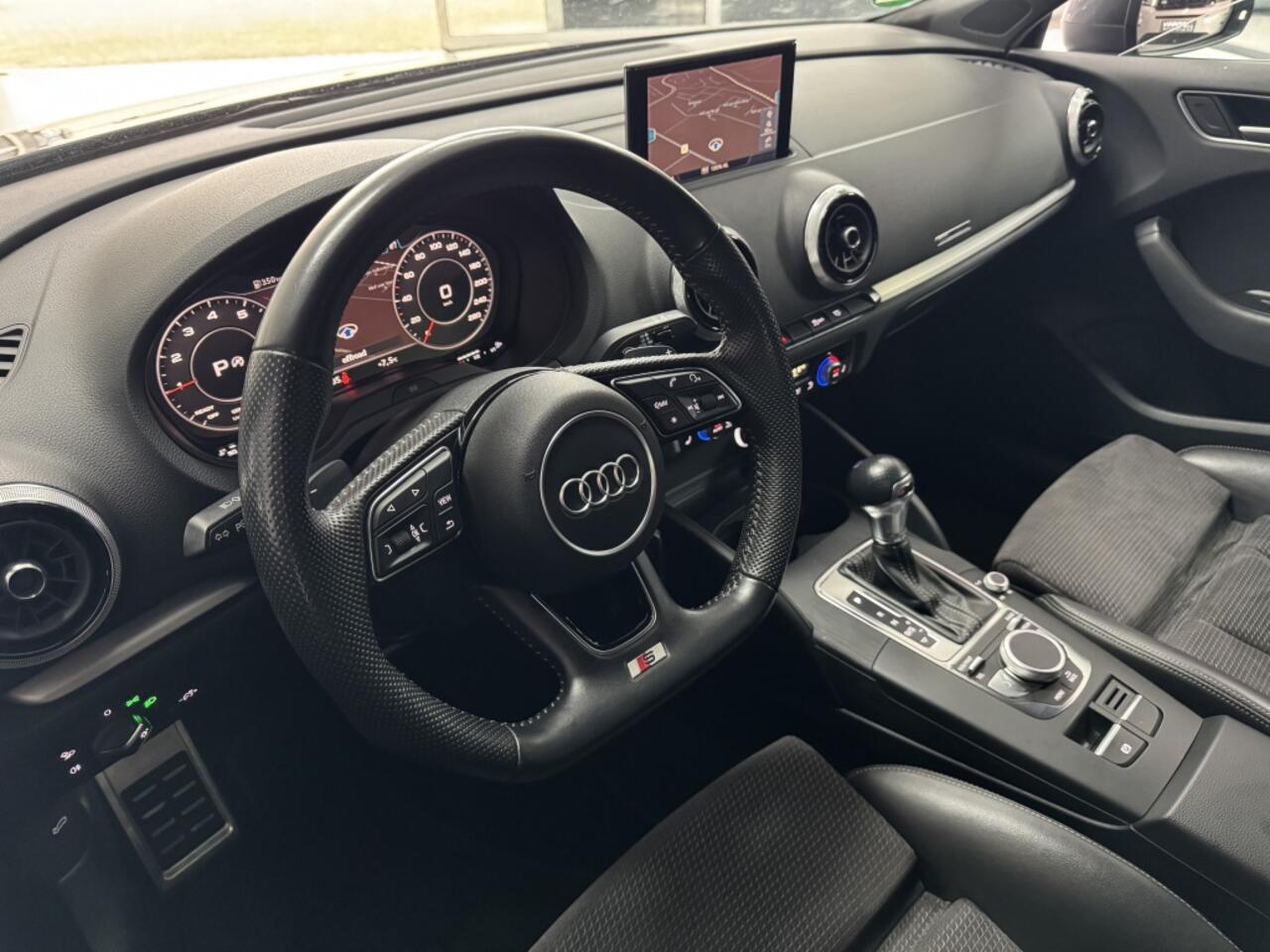 Audi A3 SPORTBACK 30 TFSI S-LINE VIRTUAL NAVI AUT.