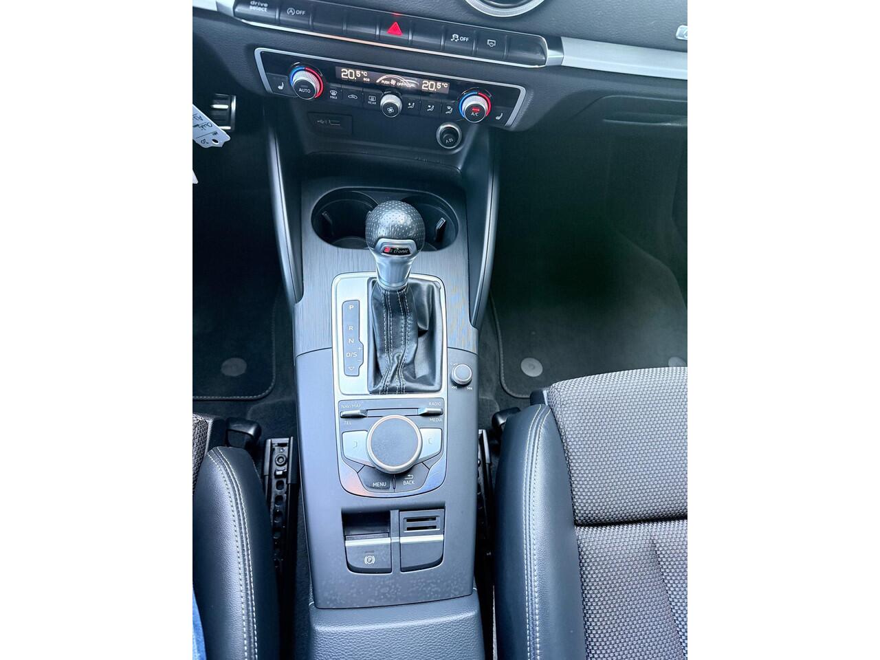 Audi A3 SPORTBACK 35 TFSI CoD Advance Sport S line