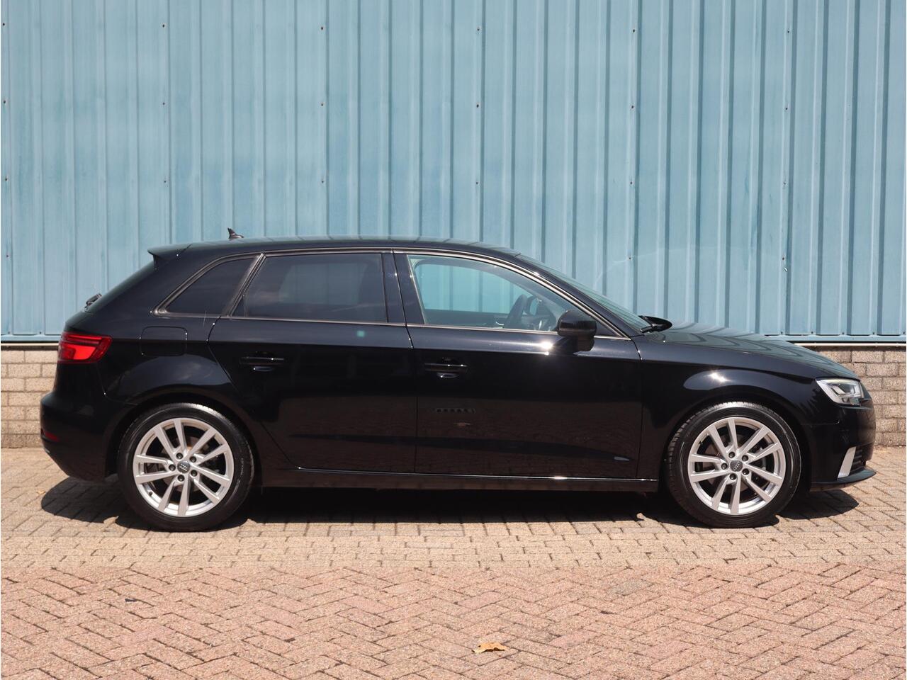 Audi A3 SPORTBACK Advance 35 TFSI 150pk AUTOMAAT | NAVI | CLIMA | VIRTUAL | LED-KOPLAMPEN |