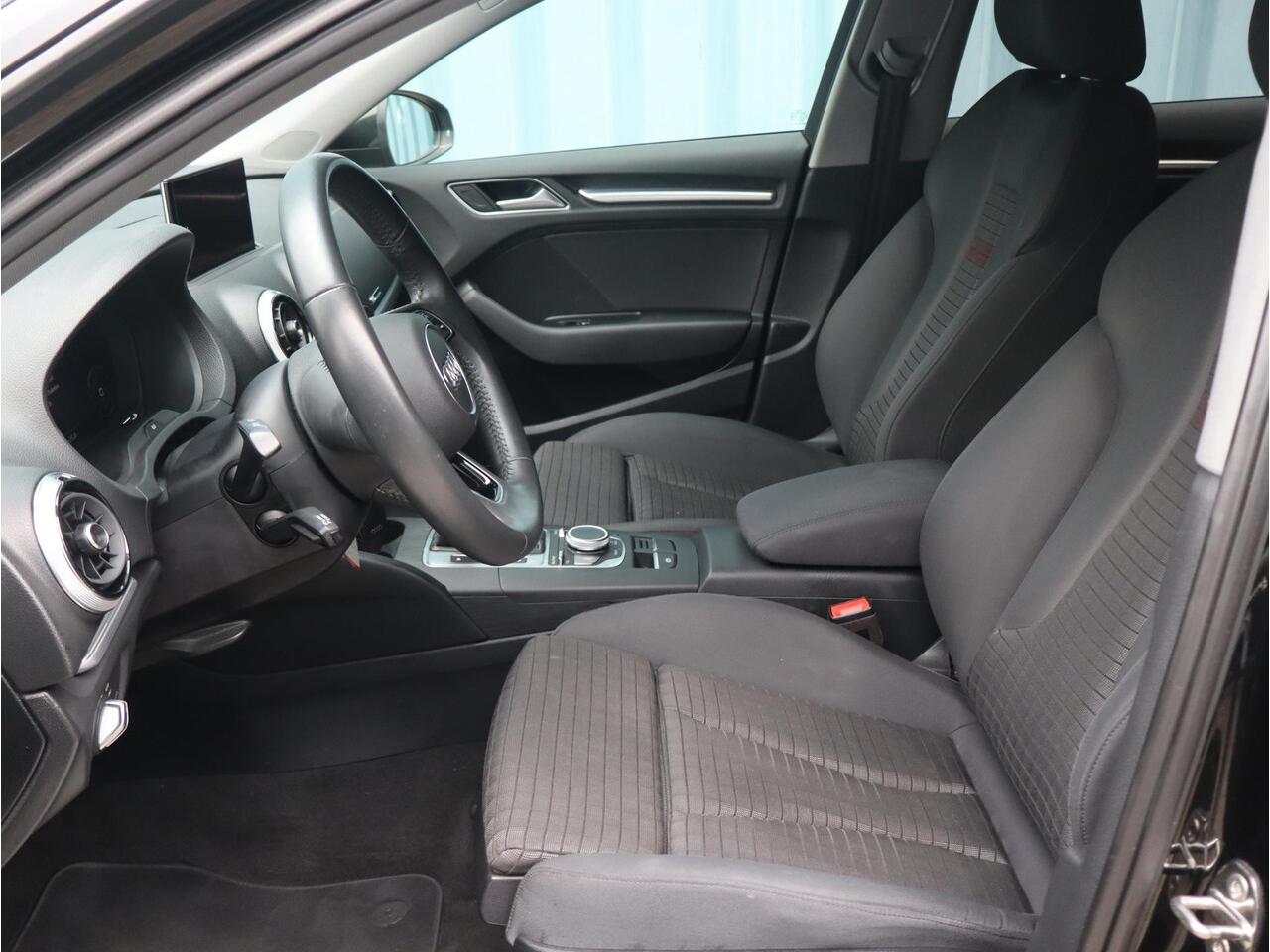 Audi A3 SPORTBACK Advance 35 TFSI 150pk AUTOMAAT | NAVI | CLIMA | VIRTUAL | LED-KOPLAMPEN |