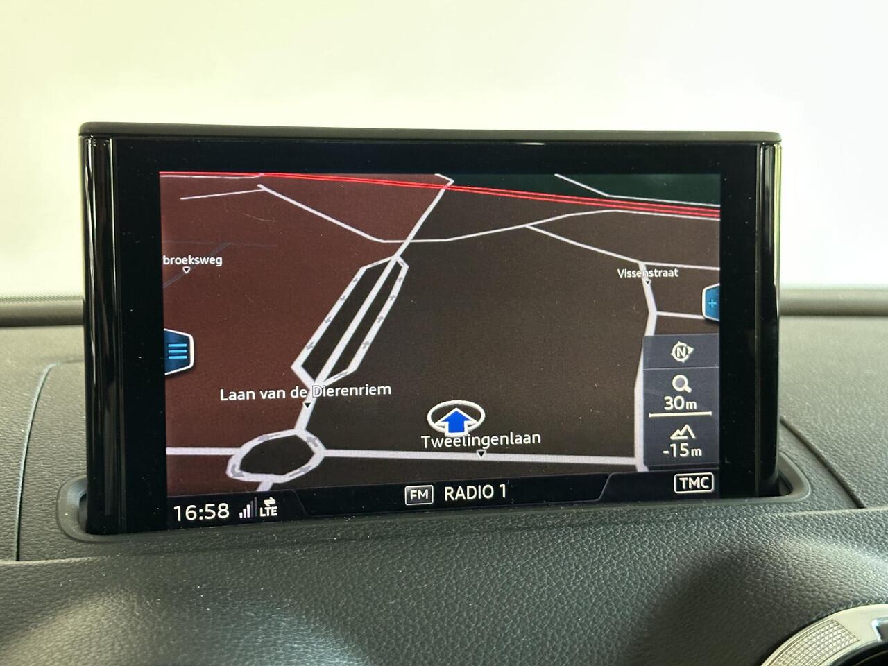 Audi A3 SPORTBACK 35 TFSI CoD Advance Sport | AUTOMAAT | NAVIGATIE | STOELVERWARMING | PARKEERSENSOREN ACHTER