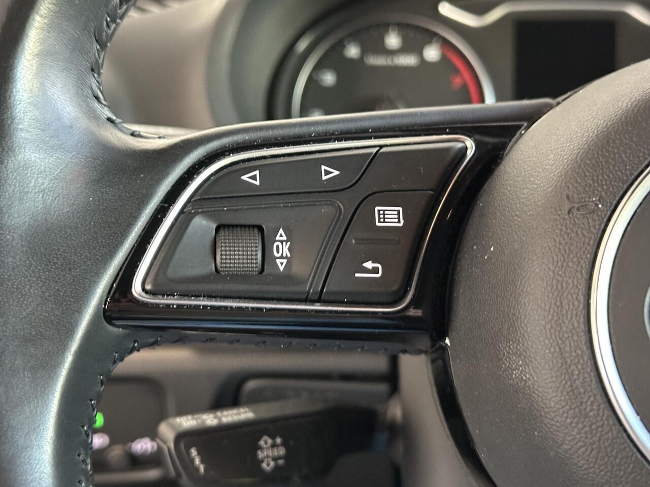 Audi A3 SPORTBACK 35 TFSI CoD Advance Sport | AUTOMAAT | NAVIGATIE | STOELVERWARMING | PARKEERSENSOREN ACHTER