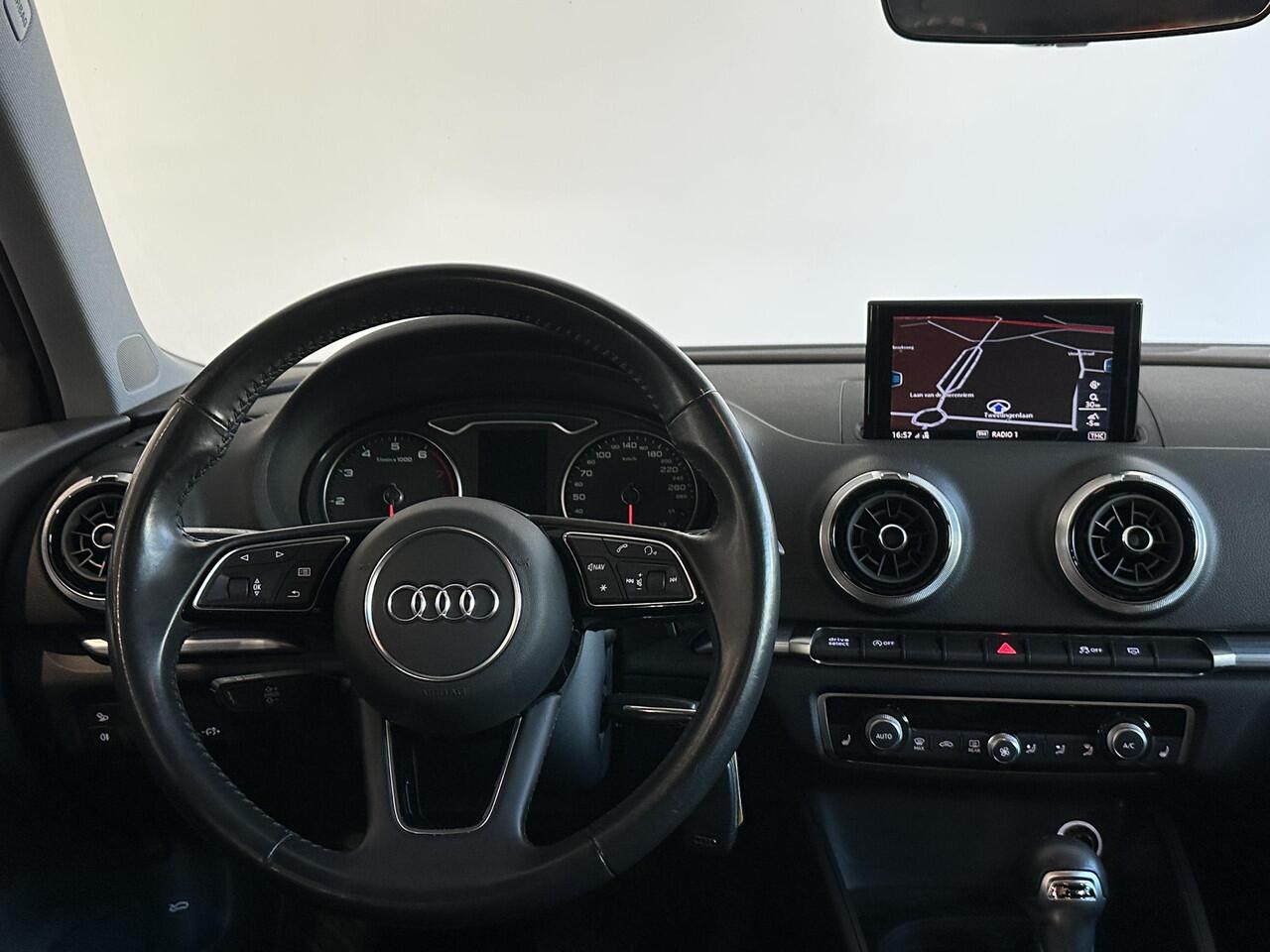 Audi A3 SPORTBACK 35 TFSI CoD Advance Sport | AUTOMAAT | NAVIGATIE | STOELVERWARMING | PARKEERSENSOREN ACHTER