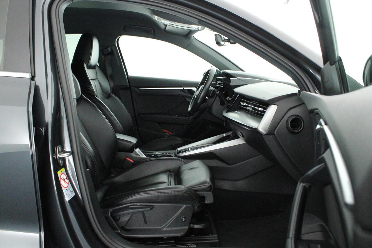 Audi A3 SPORTBACK 35 TFSI 150pk S-Tronic Business edition Leder Virtual Cockpit Stoelverwarming Navigatie