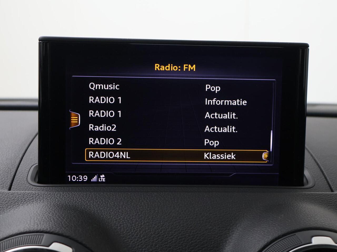 Audi A3 SPORTBACK 35 TFSI CoD Pro Line | 150 PK | Trekhaak | Achteruitrijcamera | Adaptive cruise control | Automaat |