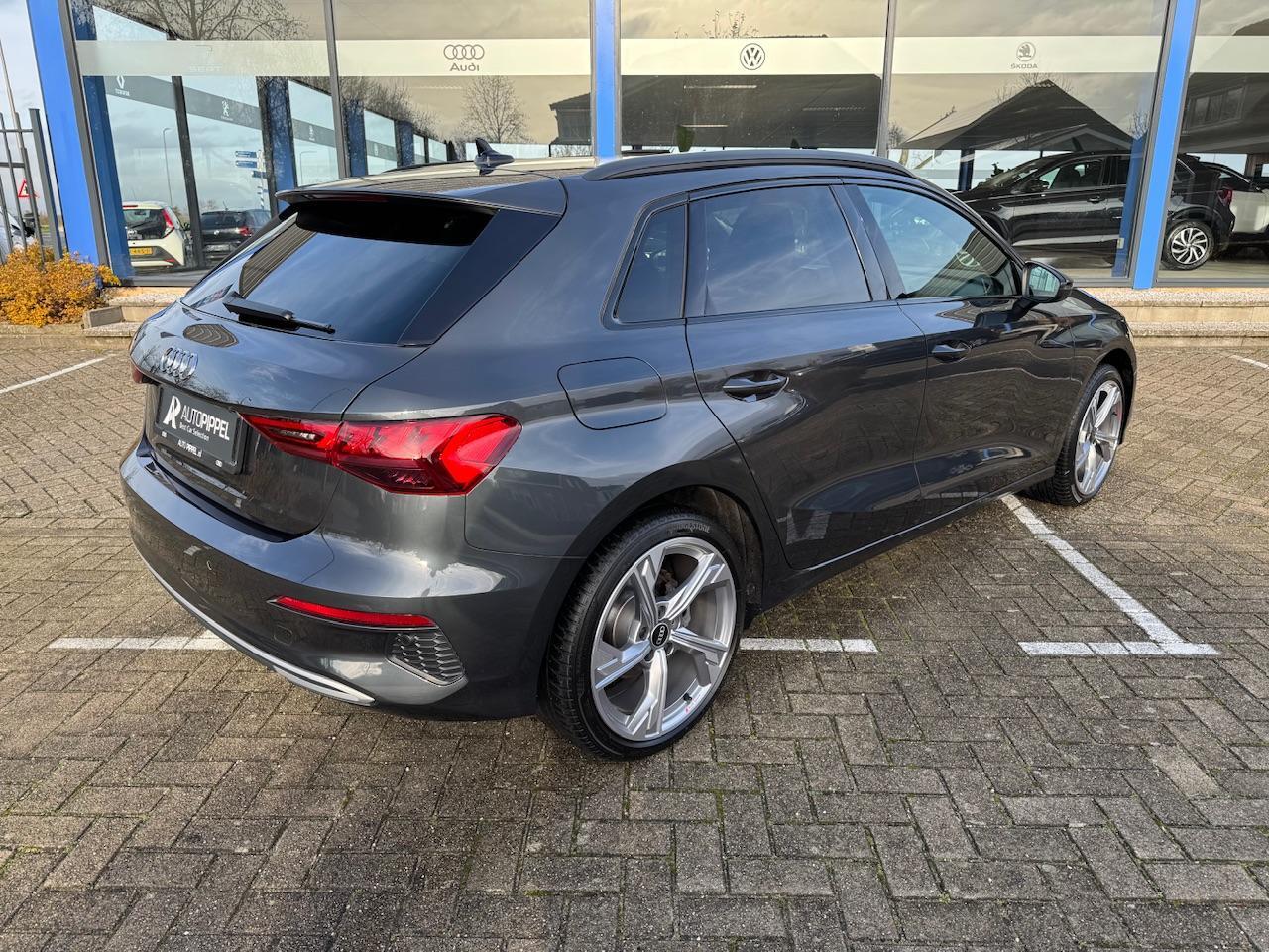 Audi A3 SPORTBACK 40 TFSI e Advanced Hybride | S-line | LED | LMV 18" | App Carplay | Navi | ACC