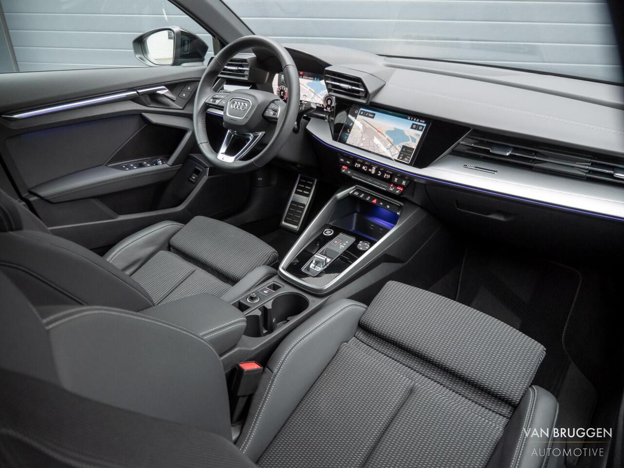 Audi A3 SPORTBACK 35 TFSI S-Line B&O Sfeer 19" ACC E-Stoelen