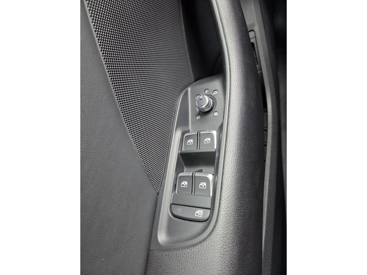 Audi A3 SPORTBACK 40 e-tron // leder // cruise