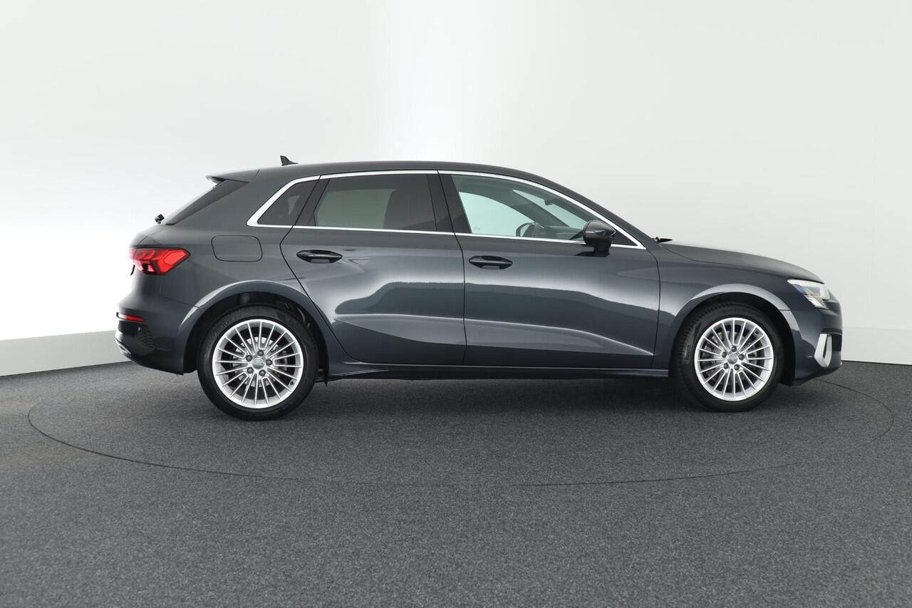 Audi A3 SPORTBACK 35 TFSI 150pk S-Tronic Business edition Leder Virtual Cockpit Stoelverwarming Navigatie