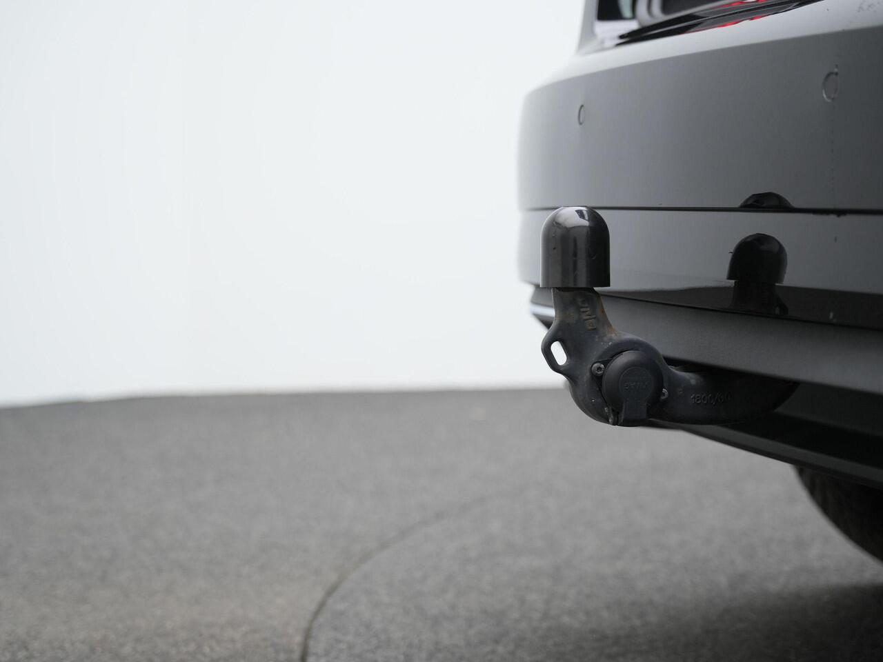 Audi A3 SPORTBACK 40 e-tron 204 pk Advance Sport | Trekhaak | Matrix LED | Achteruitrijcamera | Stoelverwarming | Adaptive Cruise