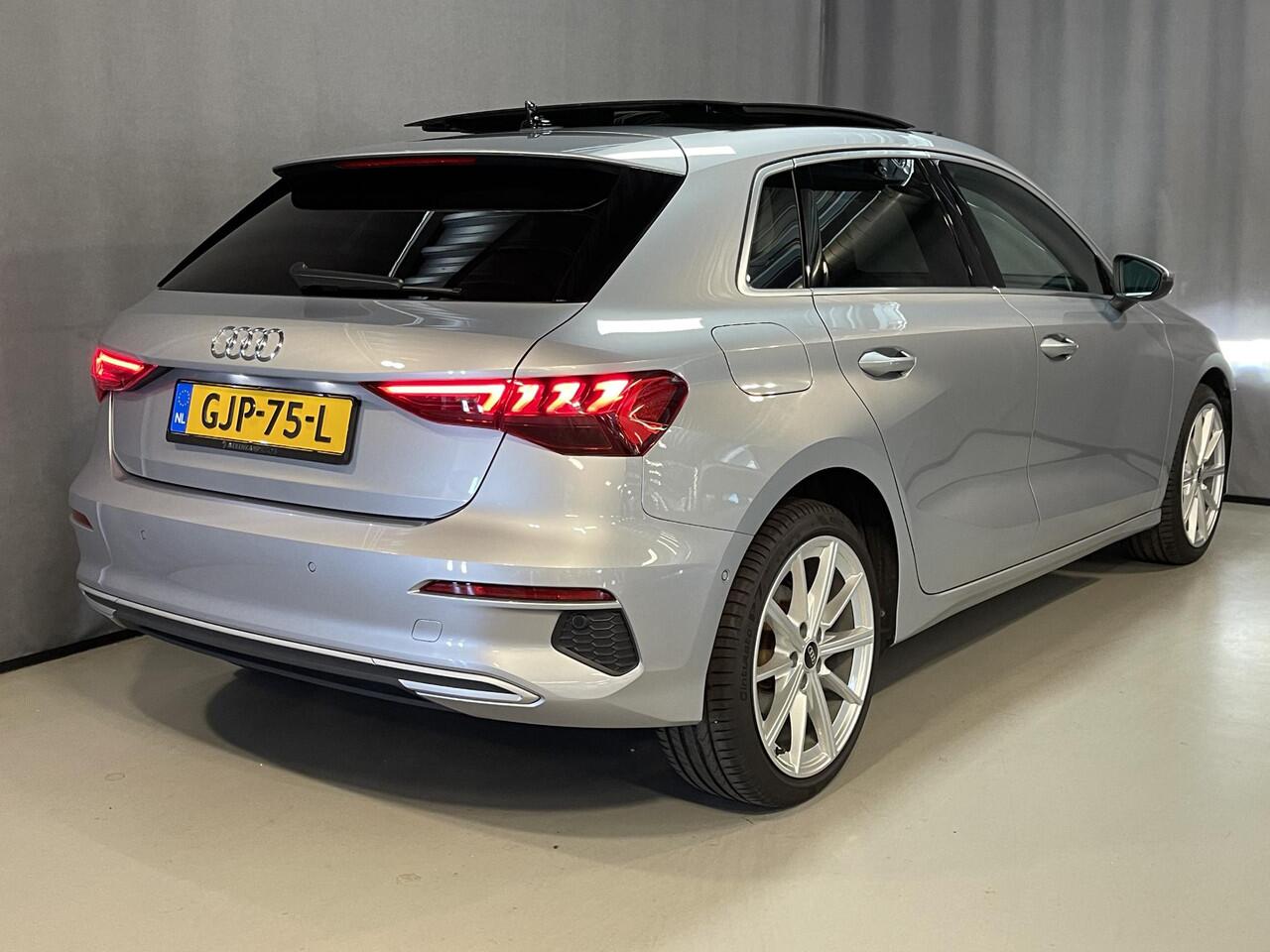 Audi A3 SPORTBACK 40 TFSI e S-Line 18"/Panoramadak/B&O/Keyless/Matrix LED/Apple Carplay & Android Auto/PDC v+a/Navigatie