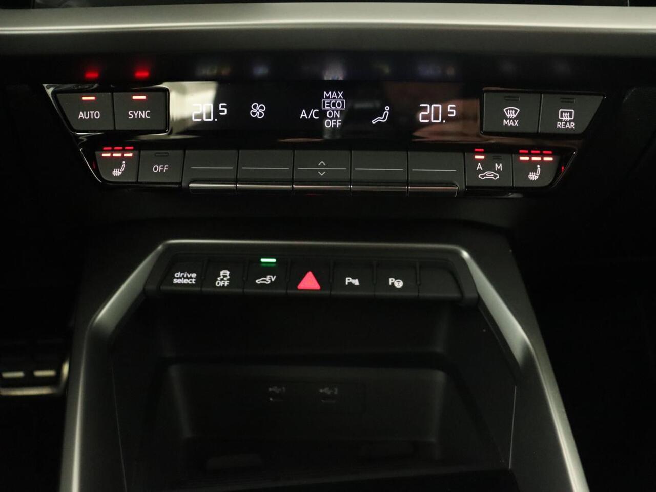 Audi A3 SPORTBACK 40 TFSI e Advanced edition | S-line | Full LED | Half Leder | Carplay | Adaptive Cruise | Stoelverwarming | LMV 18 inch | PHEV