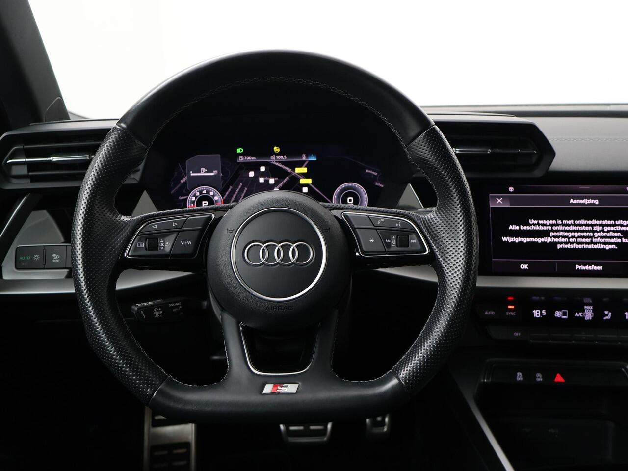 Audi A3 SPORTBACK 30 TFSI S edition | 110 PK | Automaat | Panoramadak | Adaptive cruise control | S line |