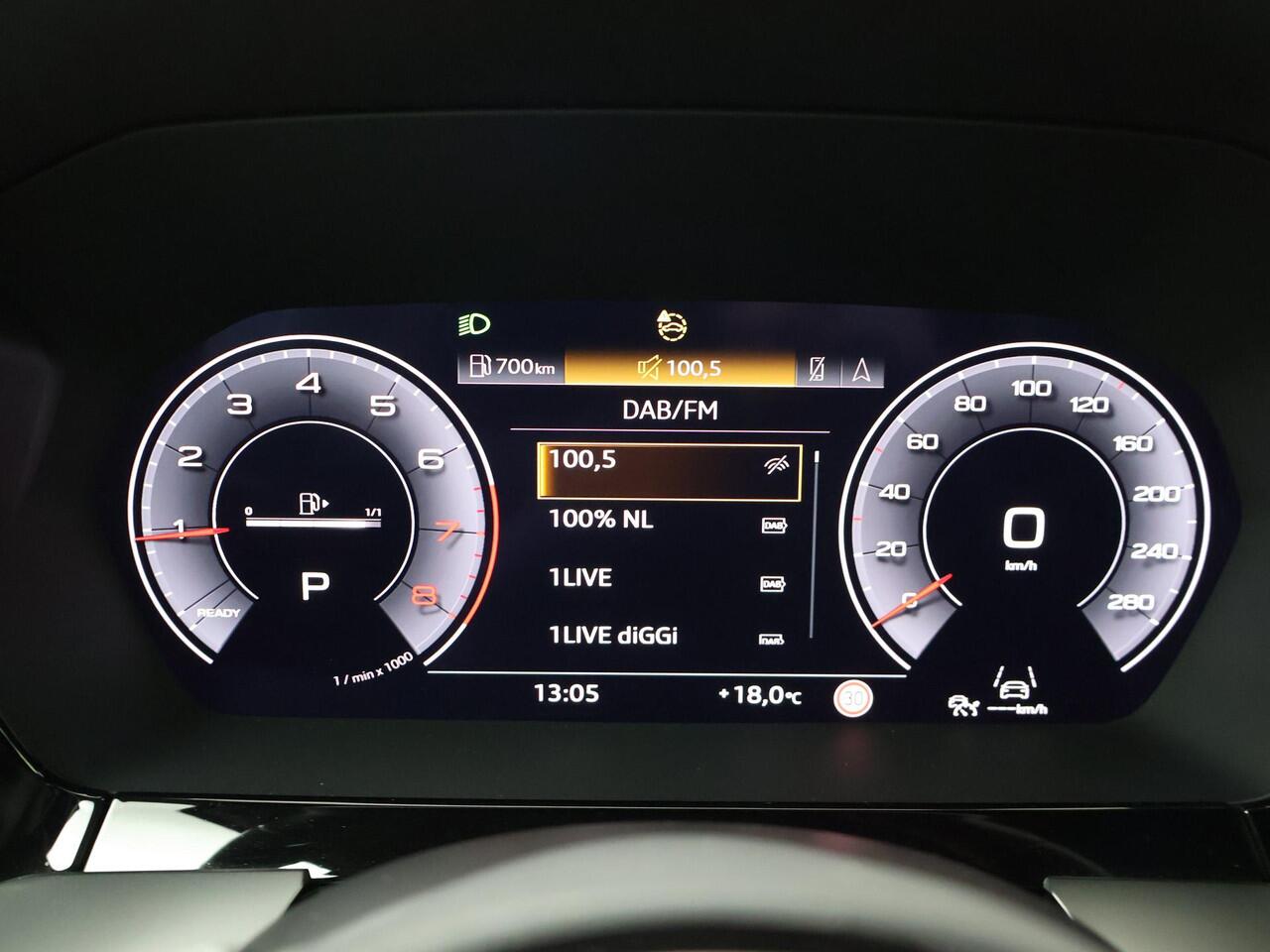 Audi A3 SPORTBACK 30 TFSI S edition | 110 PK | Automaat | Panoramadak | Adaptive cruise control | S line |