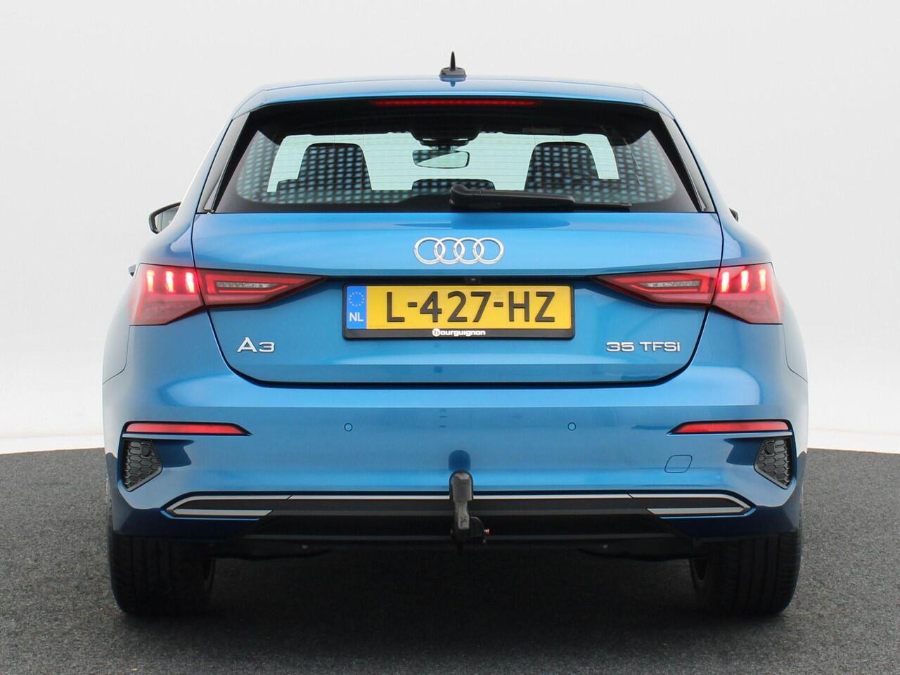 Audi A3 SPORTBACK 35 TFSi 150 Pk Automaat edition one | S-Line Interieur | Matrix LED | Virtual Cockpit | Adaptive Cruise | Camera | 18 Inch | 38.794 Km!!