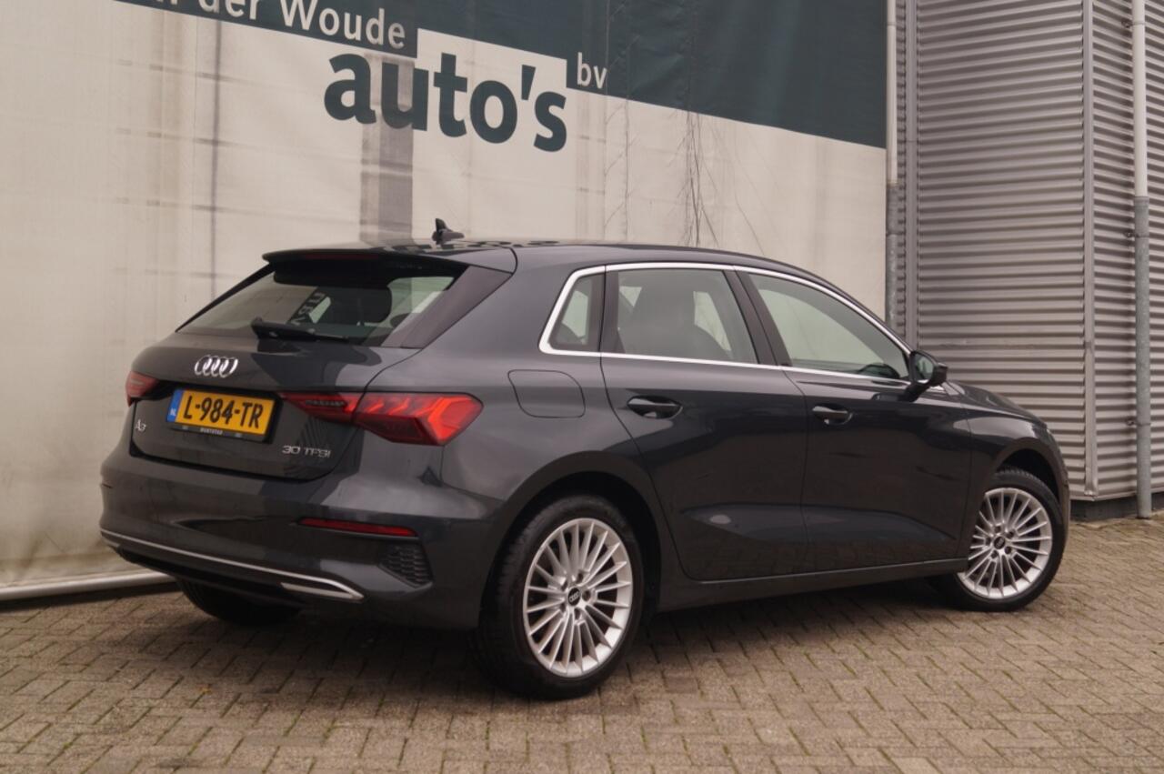 Audi A3 SPORTBACK 30 TFSI Automaat Advanced Edition -LEER-NAVI-ECC-