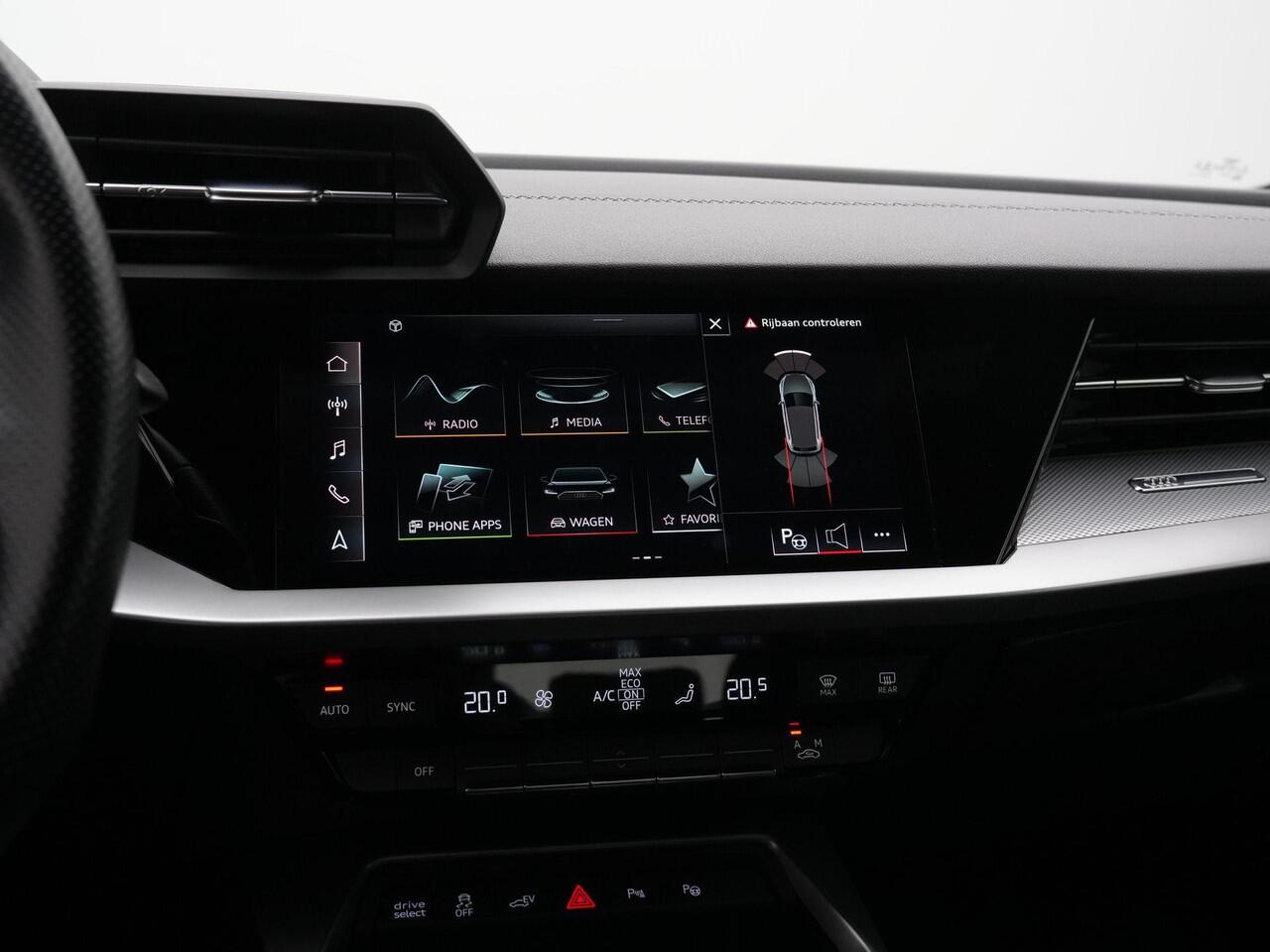 Audi A3 SPORTBACK 40 TFSI e 204 pk S-Line | Leder | Bang & Olufsen | Adaptive Cruise | Navigatie