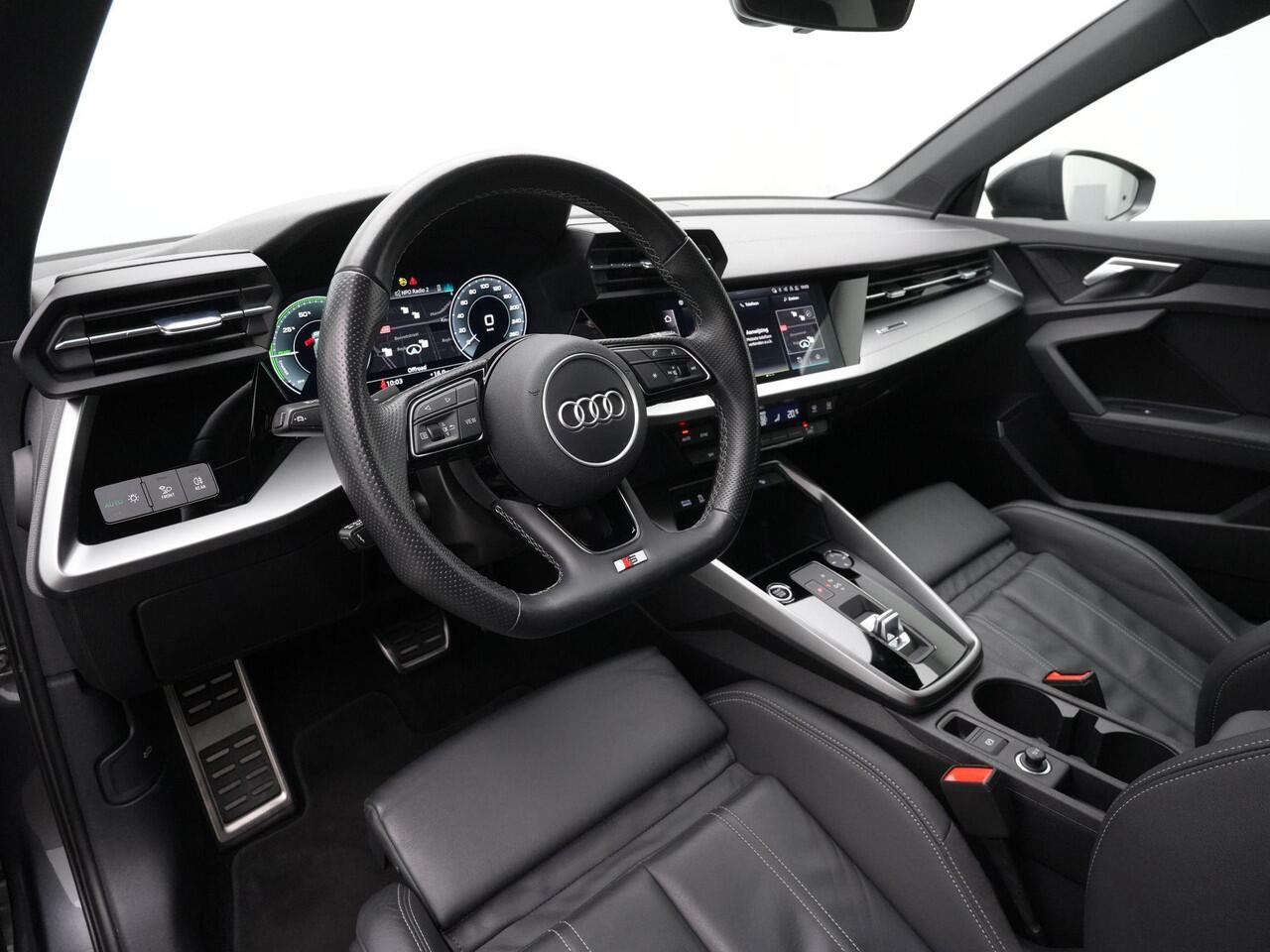 Audi A3 SPORTBACK 40 TFSI e 204 pk S-Line | Leder | Bang & Olufsen | Adaptive Cruise | Navigatie
