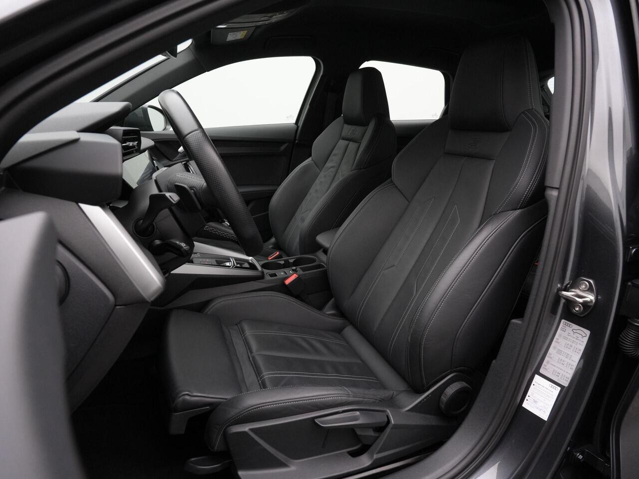 Audi A3 SPORTBACK 40 TFSI e 204 pk S-Line | Leder | Bang & Olufsen | Adaptive Cruise | Navigatie