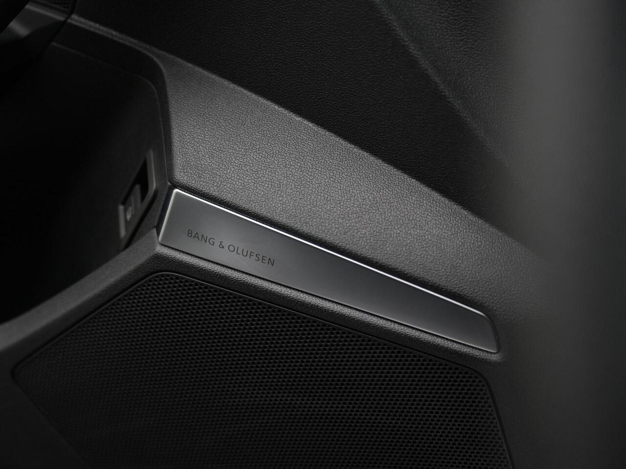 Audi A3 SPORTBACK 40 TFSI e 204 pk S-Line | Leder | Bang & Olufsen | Adaptive Cruise | Navigatie