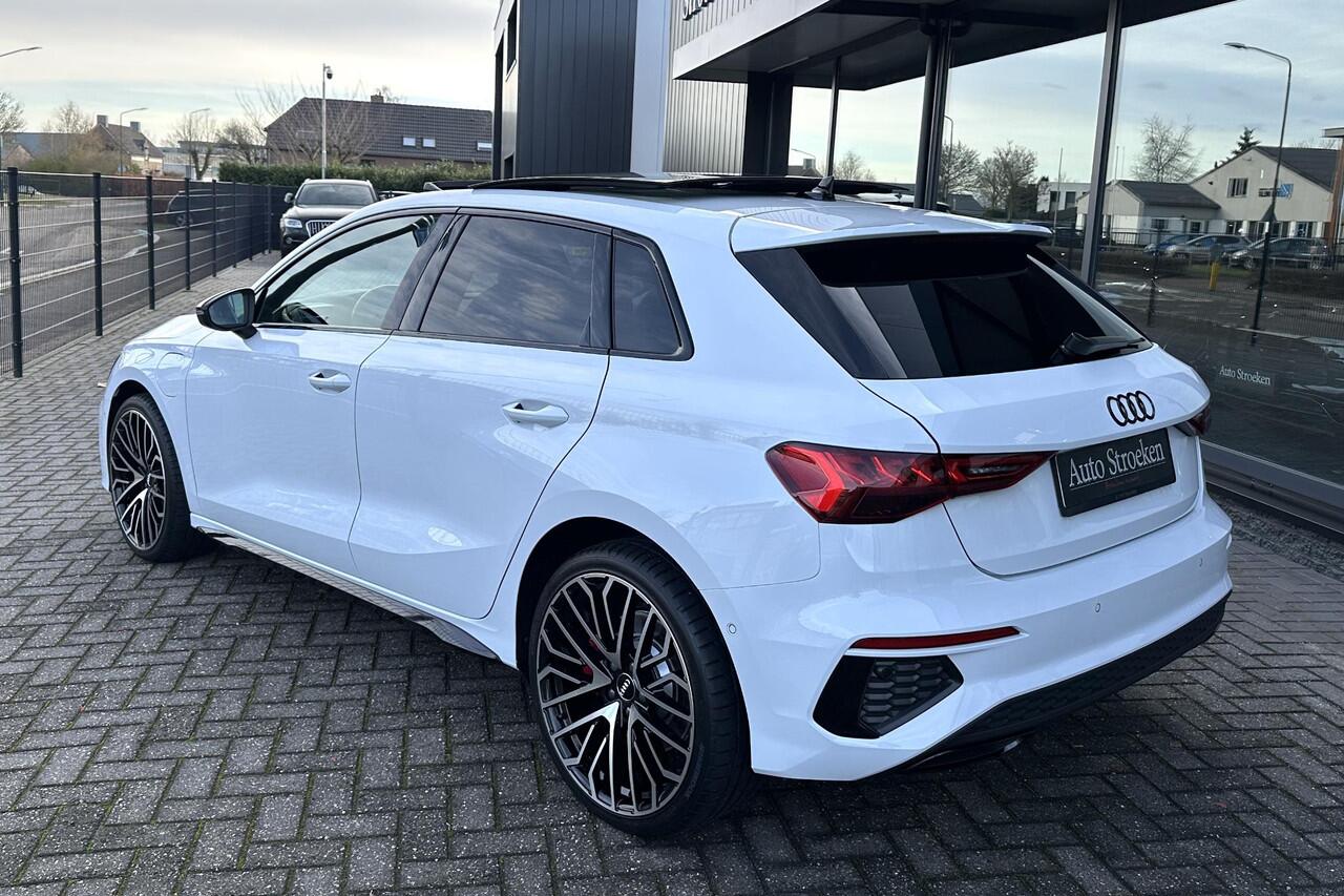 Audi A3 SPORTBACK 45 TFSIe S-Line Black Pano Leder Matrix B&O Sfeer