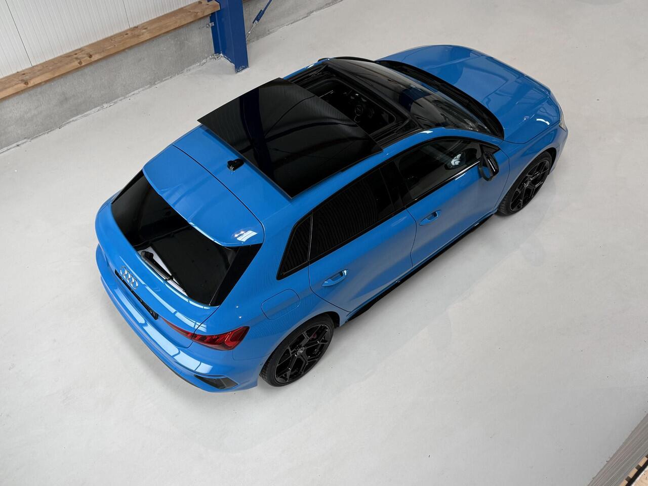 Audi A3 SPORTBACK 45 TFSI e S edition Competition 245PK - S LINE - RS STOELEN - PANORAMADAK - TURBO BLAUW - SFEER VERLICHTING