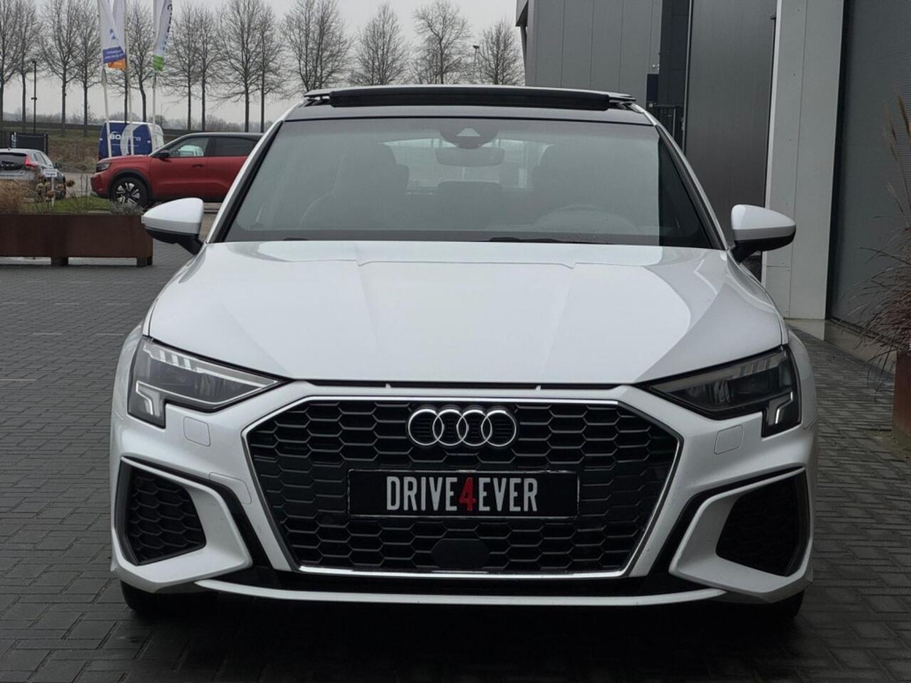 Audi A3 SPORTBACK 40 TFSI e 3x S Line FULL PANO NAVI CAMERA LEDER LED SPORTVELGEN