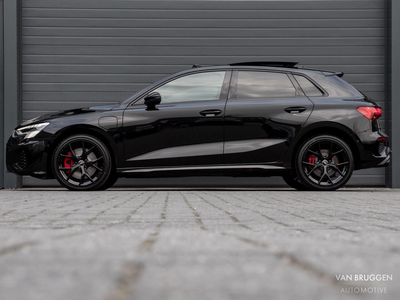 Audi A3 SPORTBACK 45 TFSI e S-Line Pano RS-Stoelen B&O Sfeer S3 BTW