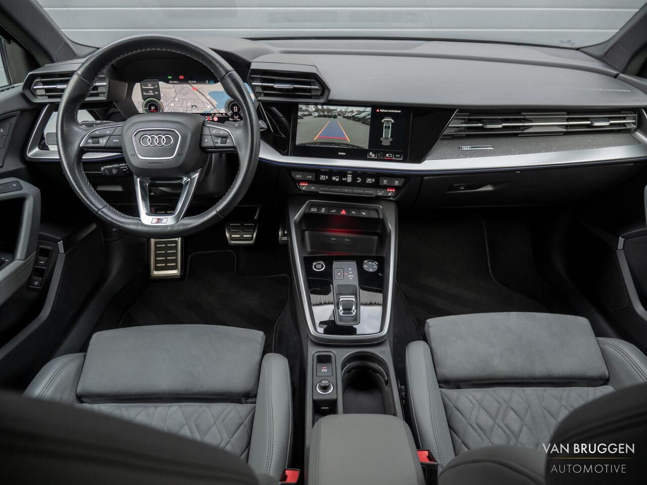 Audi A3 SPORTBACK 45 TFSI e S-Line Pano RS-Stoelen B&O Sfeer S3 BTW