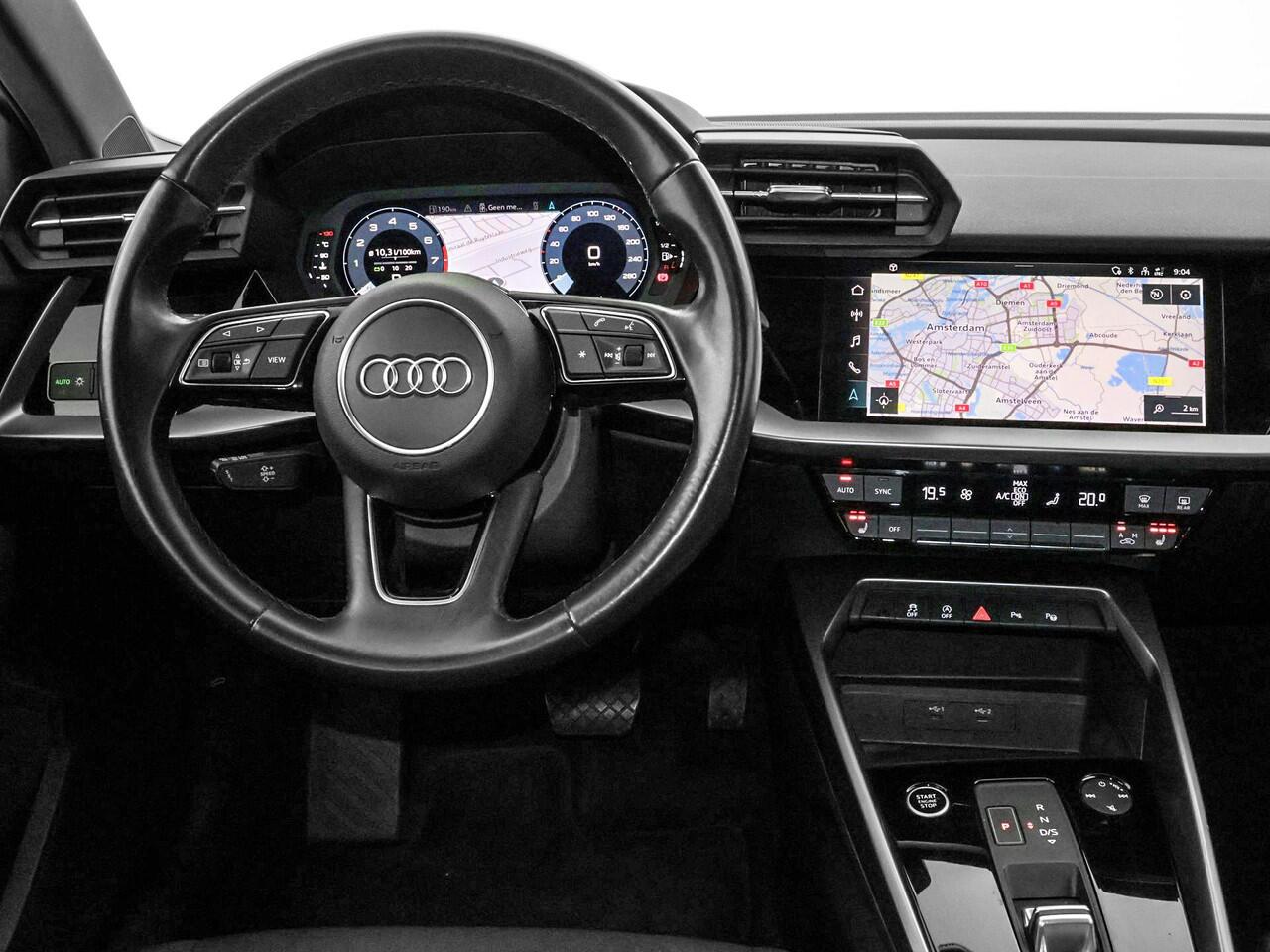 Audi A3 SPORTBACK 35 TFSI 150PK S-tronic Advanced · Navigatie · P-Sensoren · Keyless · Stoelverwarming · Cruise Control · 17'' Inch ·