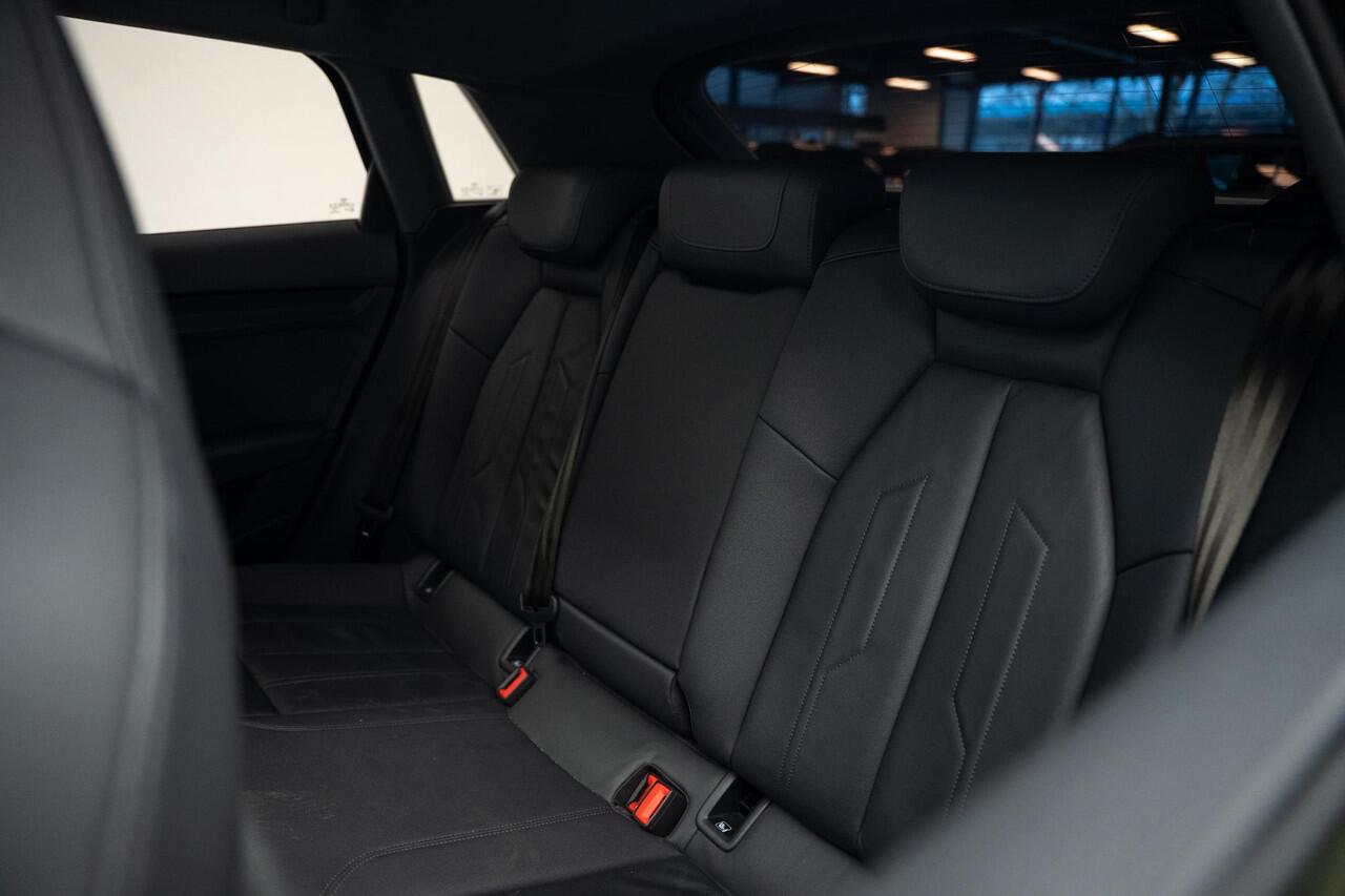 Audi A3 SPORTBACK 30 TFSI S edition |Pano|Leder|Lane Assist|Stoelverwarming|