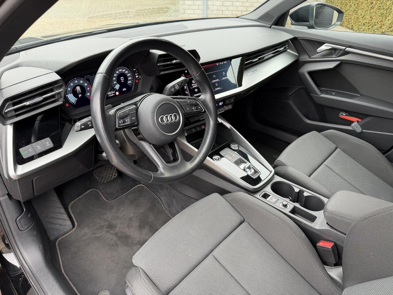 Audi A3 SPORTBACK 30 TFSI Business edition