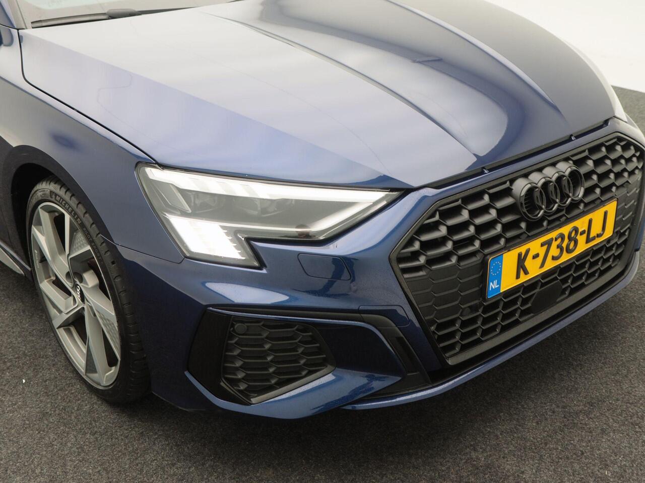Audi A3 SPORTBACK 35 TFSi 150 Pk Automaat S-line | Climatronic | Navigatie | Full LED| CarPlay | 19 Inch | 123.309 Km !!
