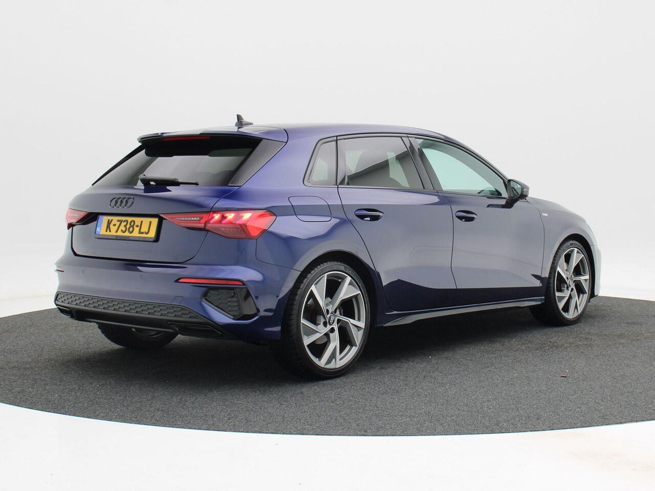 Audi A3 SPORTBACK 35 TFSi 150 Pk Automaat S-line | Climatronic | Navigatie | Full LED| CarPlay | 19 Inch | 123.309 Km !!