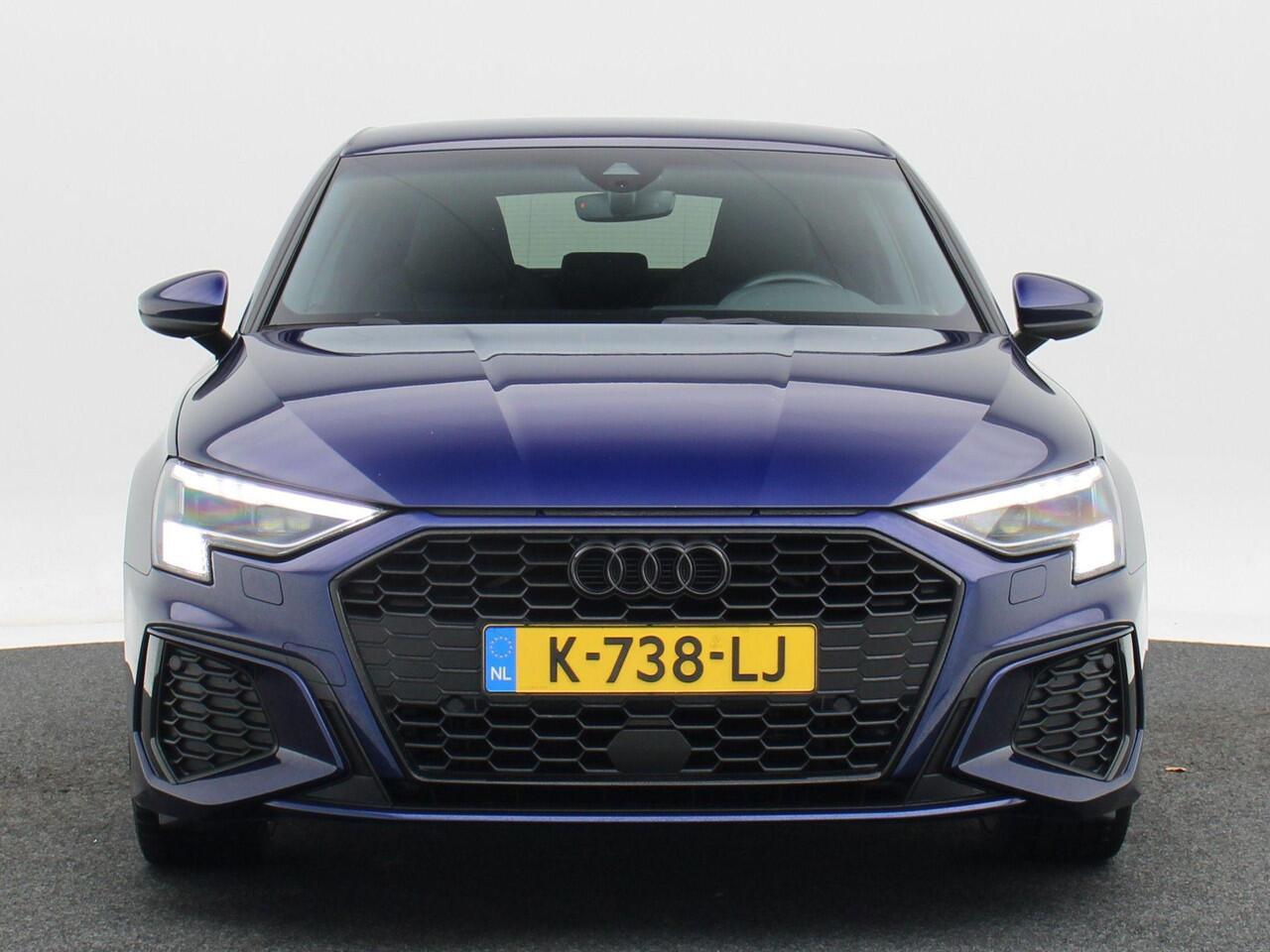 Audi A3 SPORTBACK 35 TFSi 150 Pk Automaat S-line | Climatronic | Navigatie | Full LED| CarPlay | 19 Inch | 123.309 Km !!