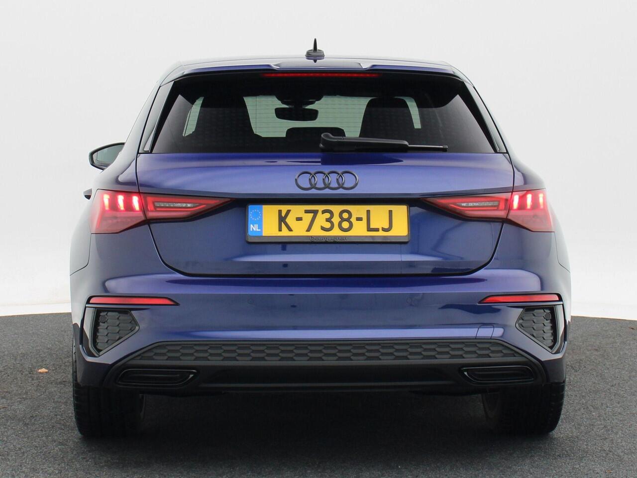 Audi A3 SPORTBACK 35 TFSi 150 Pk Automaat S-line | Climatronic | Navigatie | Full LED| CarPlay | 19 Inch | 123.309 Km !!