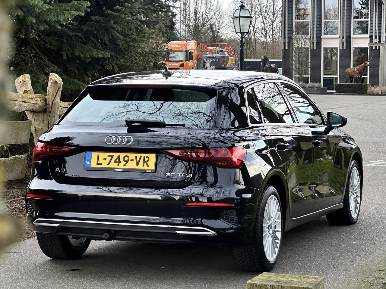Audi A3 SPORTBACK 30 TFSI Advanced edition