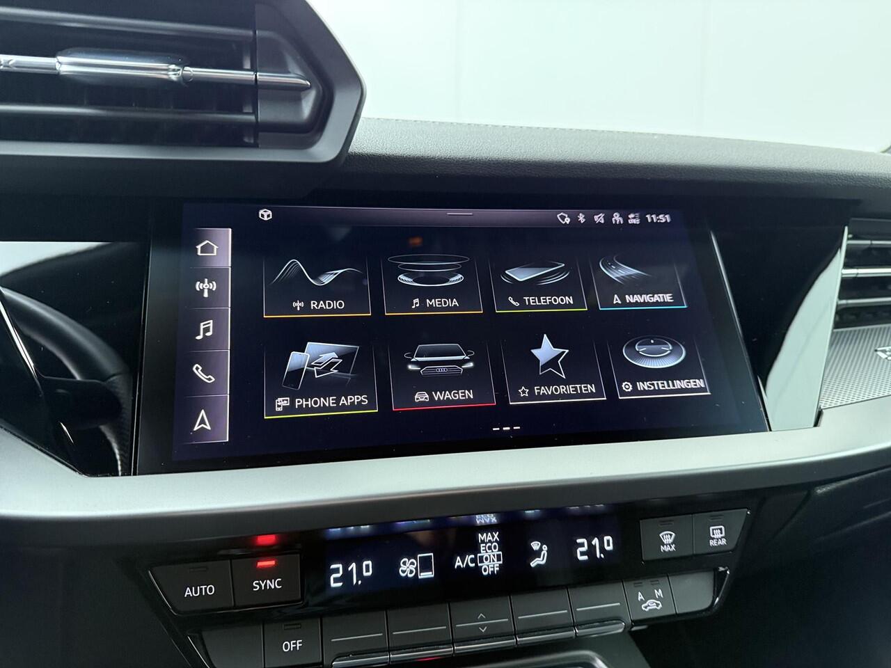 Audi A3 SPORTBACK 30 TFSI S edition | 110 PK | Automaat | LED verlichting | Climate control | Apple Carplay/Android Auto |